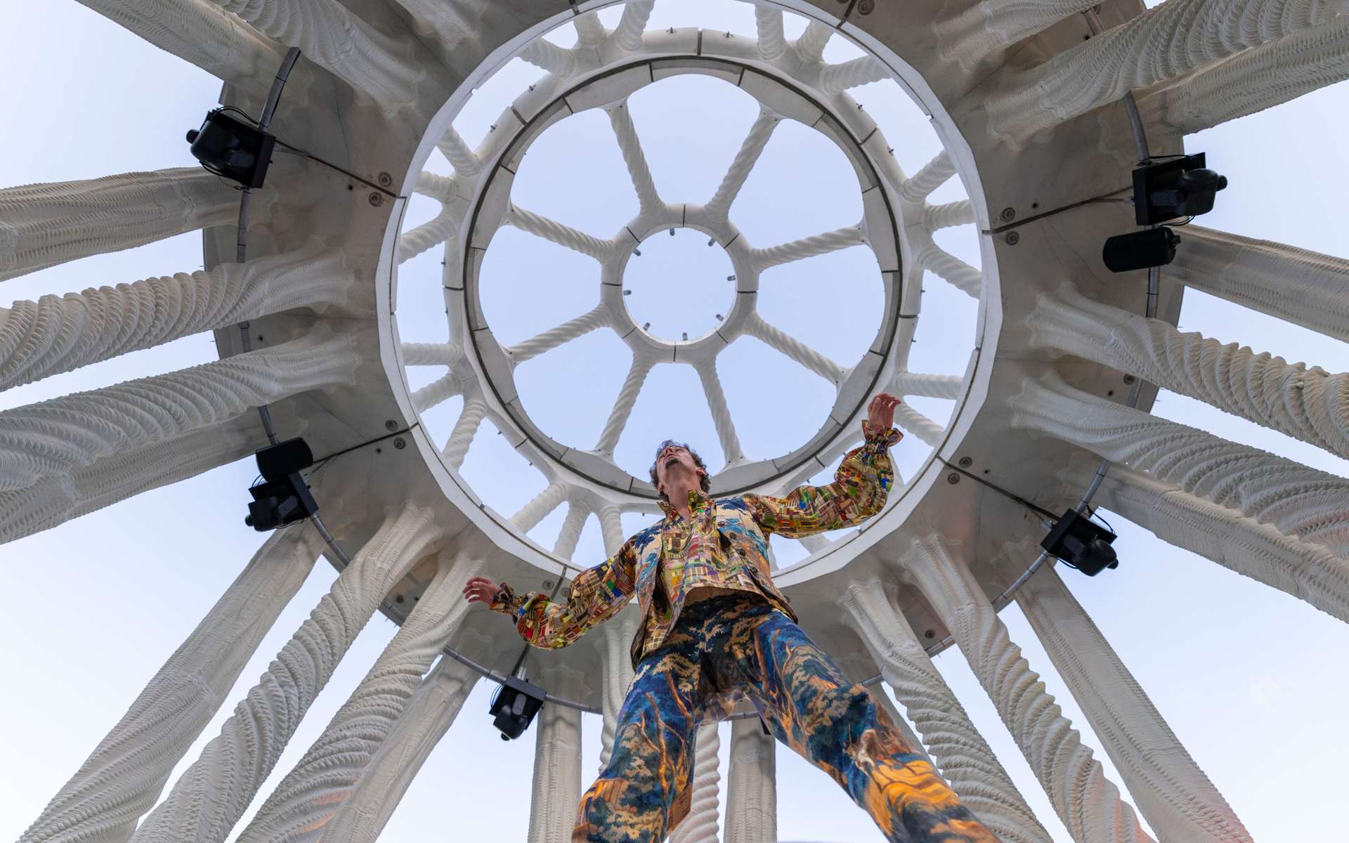 Tor Alva in the village of Mulegns, with a theater performance